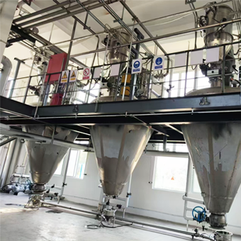 vacuum dryer
