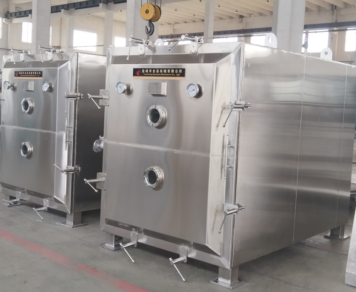 square-shape-vacuum-dryer